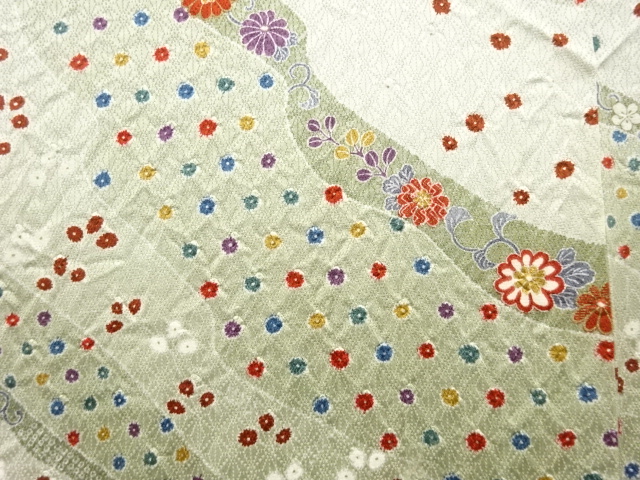  道長取りに疋田・菊唐草模様　小紋着物